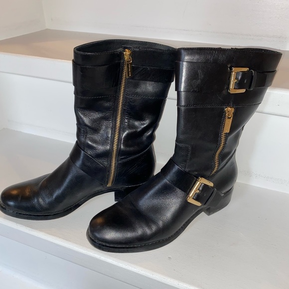 Micheal Kors Gansevoort Boots with Buckle - Picture 2 of 4